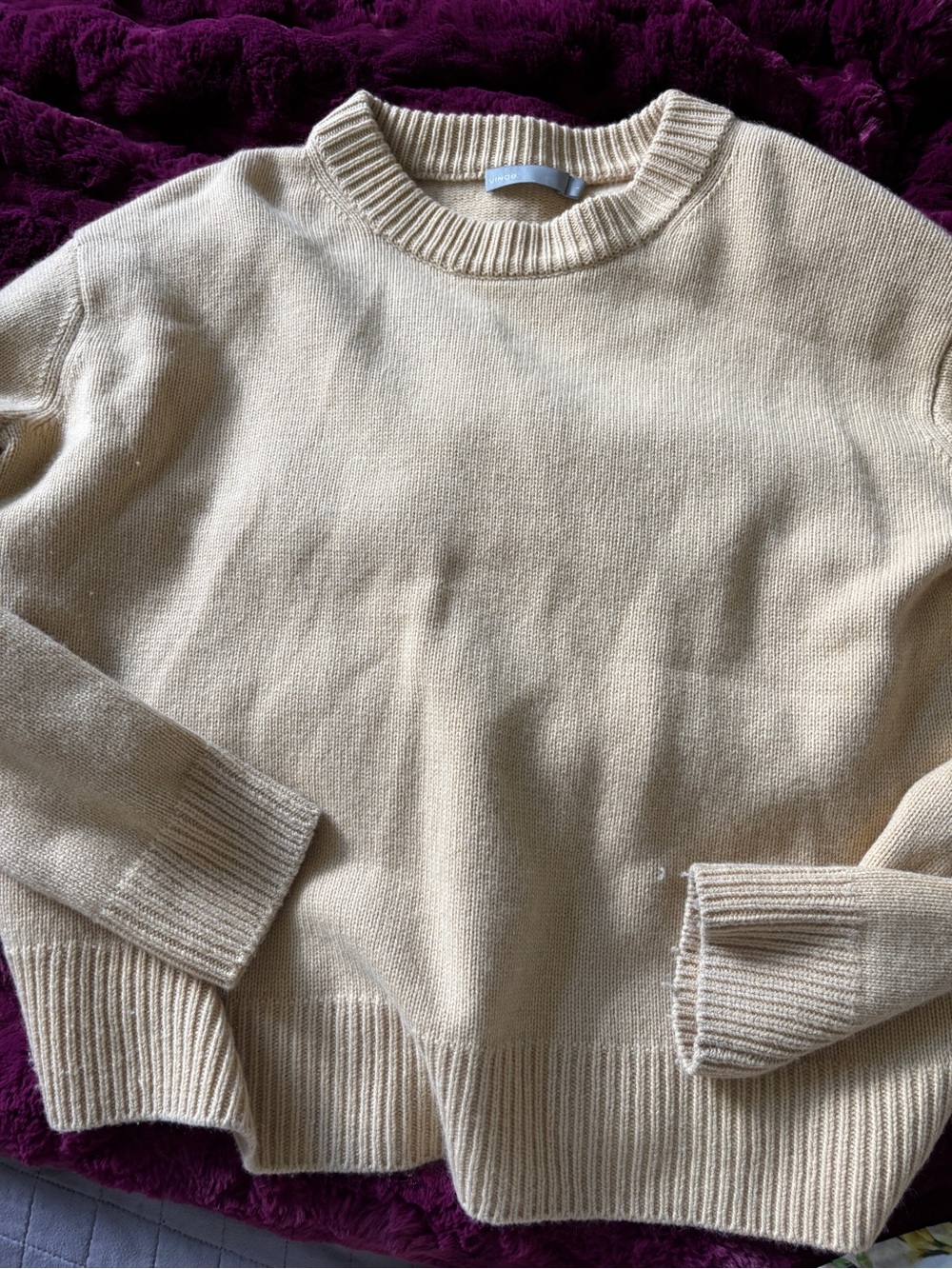 Vince Classic tan boxy women’s cashmere Sweater